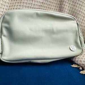 Brand New LuluLemon Everywhere BeltBag Beige